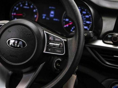 Used 2020 Kia Forte LXS image 20