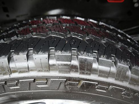 Used 2024 Ford F350 Lariat w/ Lariat Ultimate Package image 9