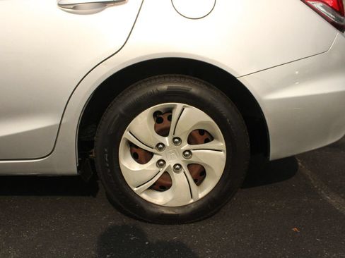 Used 2015 Honda Civic LX image 4