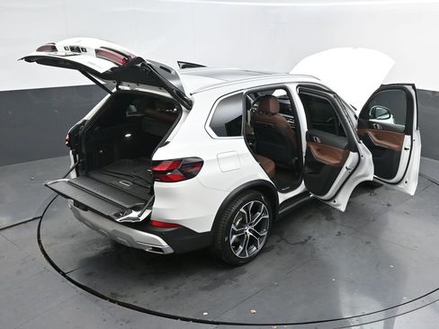 Certified 2025 BMW X5 sDrive40i w/ Parking Assistance Package image 55