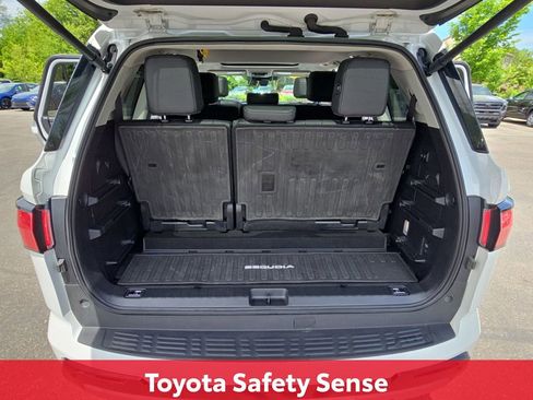 Certified 2023 Toyota Sequoia Limited AWD/4WD image 15