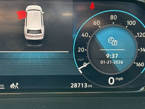 Used 2024 Volkswagen Atlas SE w/ Black Wheel Package image 22