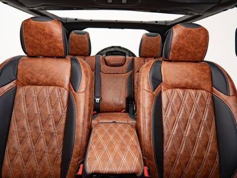 Used 2026 Jeep Wrangler Unlimited Sport image 3