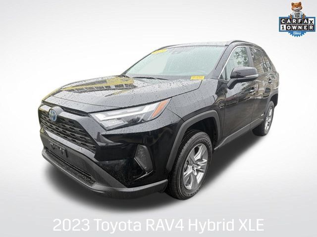 Used 2023 Toyota RAV4 XLE w/ Convenience Package AWD/4WD image 1