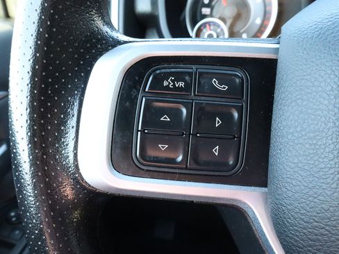 Used 2022 RAM 2500 Big Horn image 30