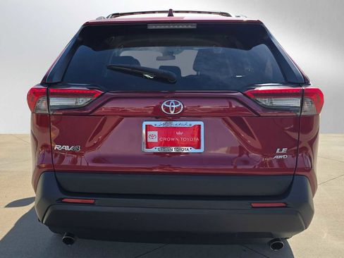 Used 2020 Toyota RAV4 LE w/ All Weather Liner Package image 4