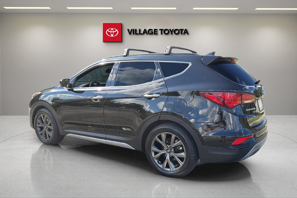 Used 2018 Hyundai Santa Fe Sport FWD image 3