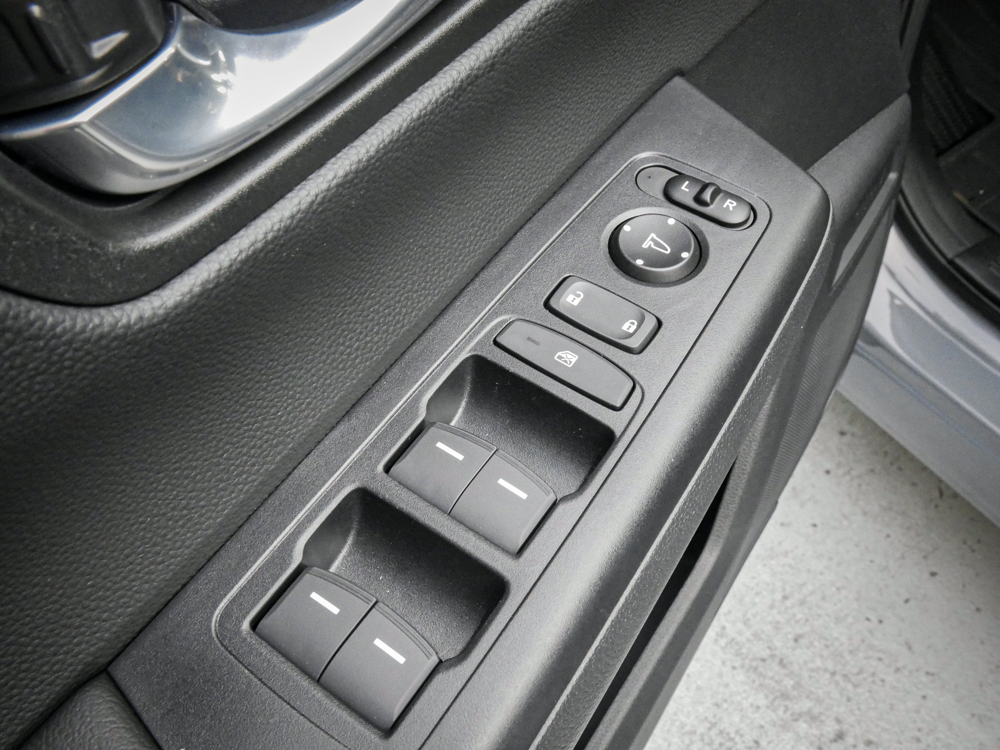 Certified 2026 Honda CR-V Sport-L image 15