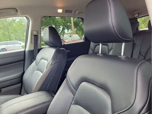 Used 2024 Nissan Pathfinder SL w/ Cargo Package FWD image 21