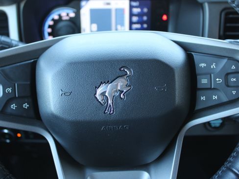 Used 2024 Ford Bronco Big Bend image 18