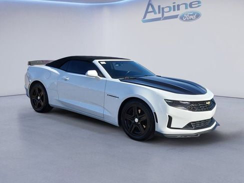 Used 2020 Chevrolet Camaro LT image 7