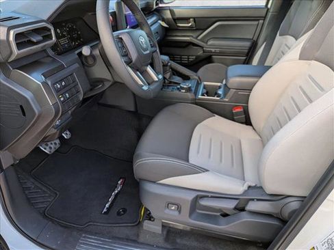 New 2025 Toyota Tacoma TRD Sport image 4