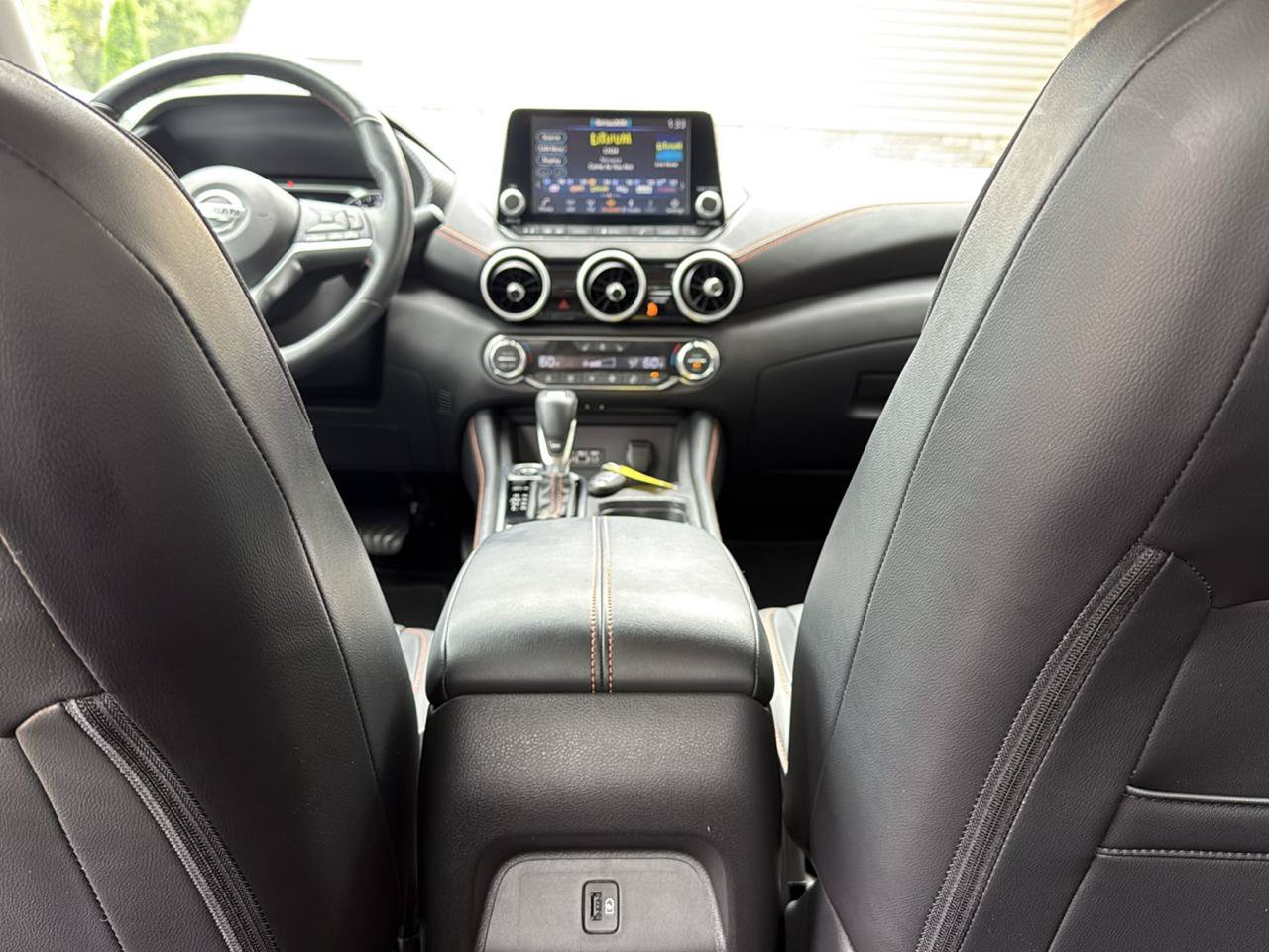 Used 2022 Nissan Sentra SR w/ SR Premium Package FWD image 15