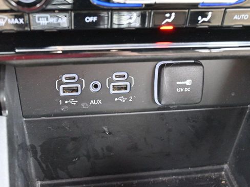 Used 2023 Jeep Grand Cherokee Limited AWD/4WD image 24