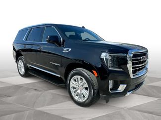 Used 2024 GMC Yukon SLT w/ SLT Luxury Package RWD video 2