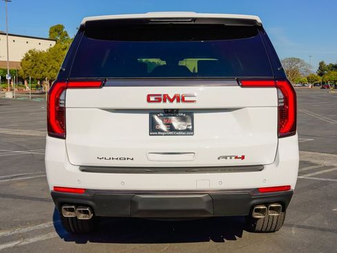 New 2026 GMC Yukon AT4 Ultimate image 8