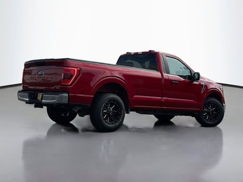 Certified 2022 Ford F150 XLT image 2