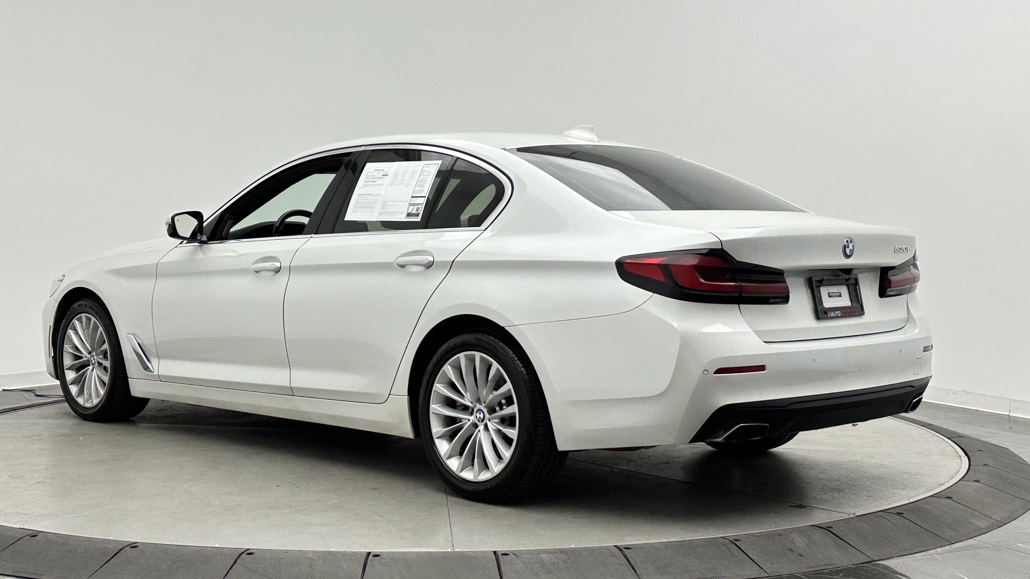 Used 2022 BMW 530i RWD image 7