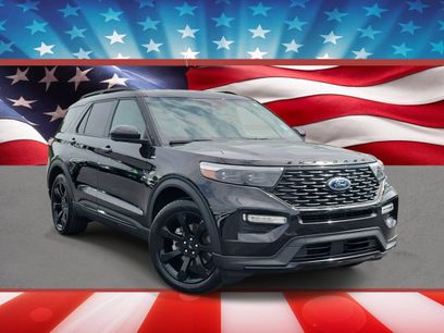 Used 2023 Ford Explorer ST-Line w/ Class IV Trailer Tow Package