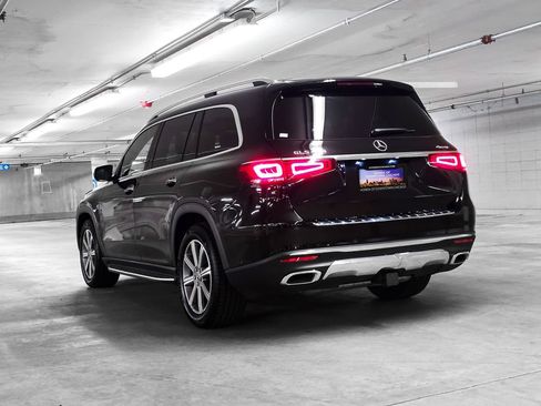 Used 2022 Mercedes-Benz GLS 450 4MATIC image 5