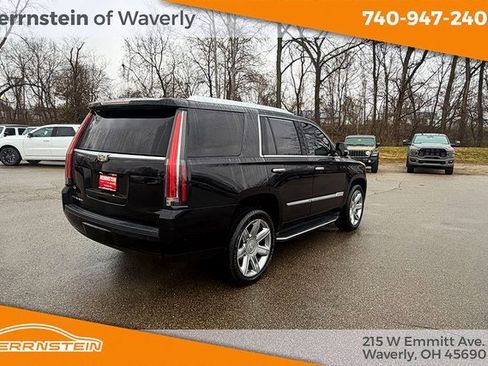 Used 2019 Cadillac Escalade Luxury image 39
