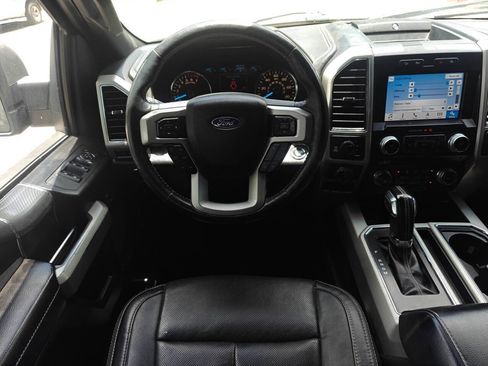 Used 2018 Ford F150 Lariat w/ Equipment Group 502A Luxury AWD/4WD image 12