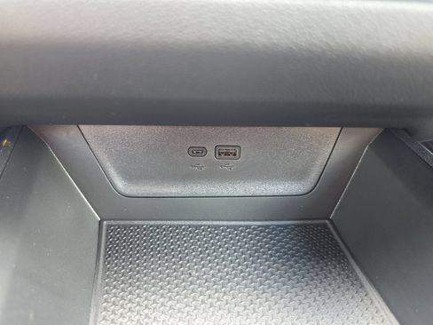 New 2026 Chevrolet Equinox ACTIV w/ Convenience Package III FWD image 23