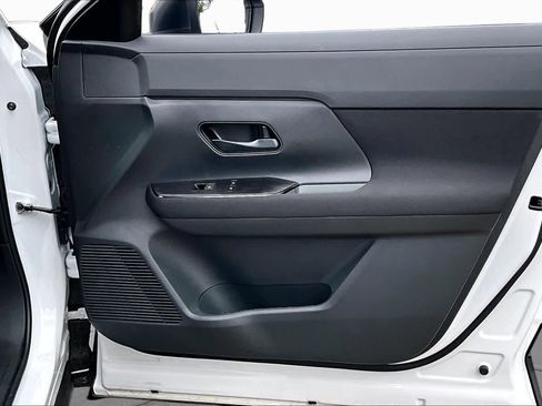 Certified 2026 Nissan Kicks S FWD image 21