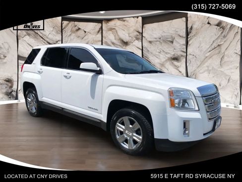 Used 2015 GMC Terrain SLE AWD/4WD image 3