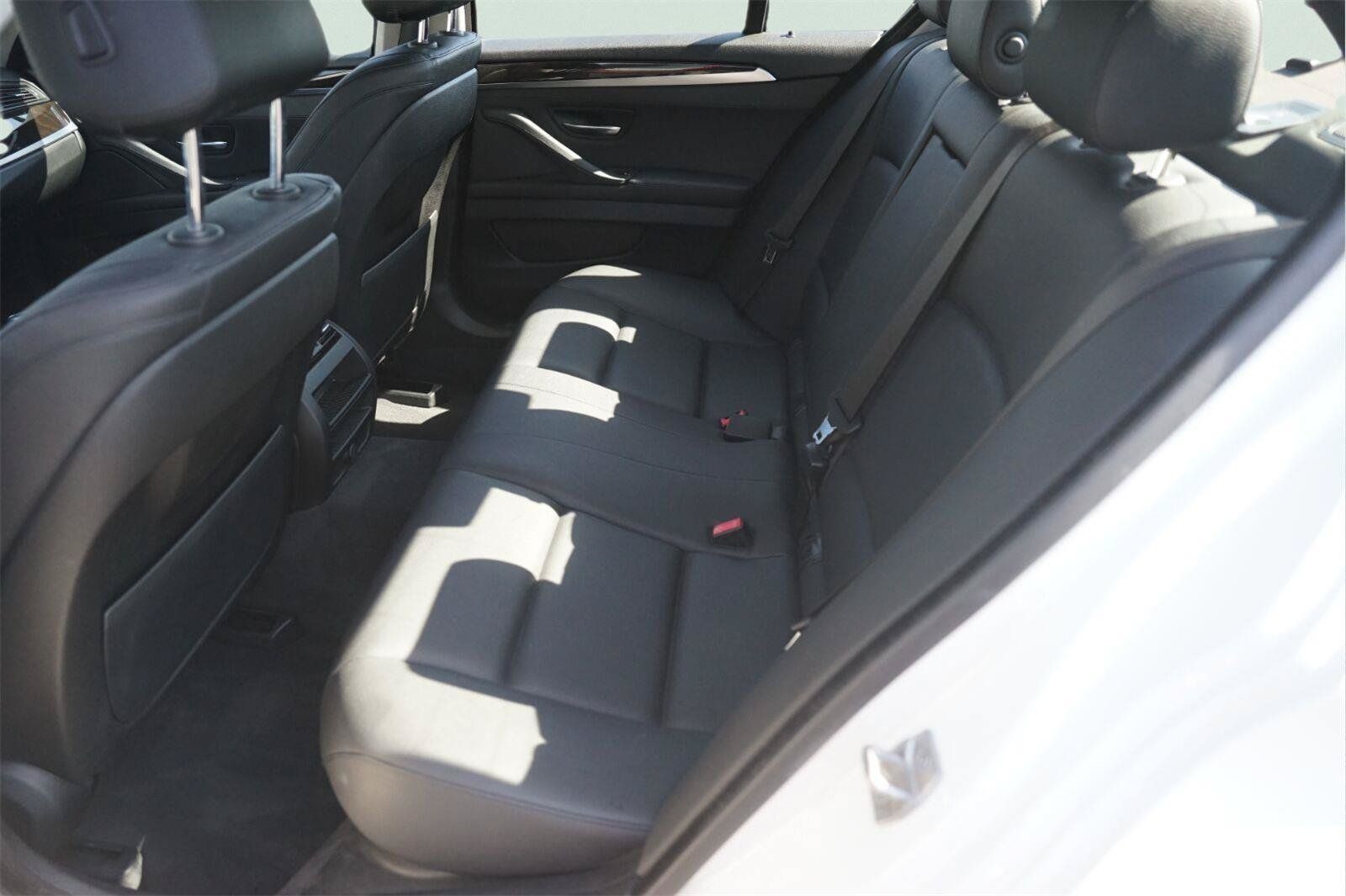 Used 2016 BMW 528i Sedan RWD image 13