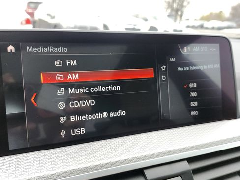 Used 2019 BMW X3 M40i image 8