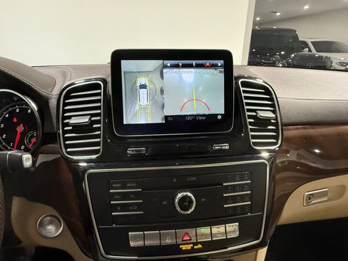 Used 2019 Mercedes-Benz GLS 450 4MATIC w/ Premium 1 Package image 27