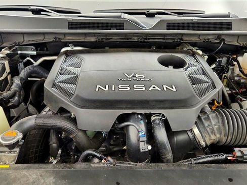 Used 2025 Nissan Armada PRO-4X AWD/4WD image 27