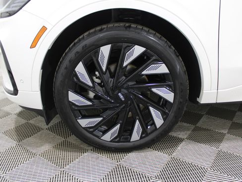 Certified 2024 Lincoln Nautilus Black Label w/ Jet Appearance Package (87T) image 36