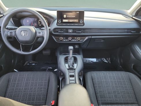 Used 2024 Honda HR-V LX image 11
