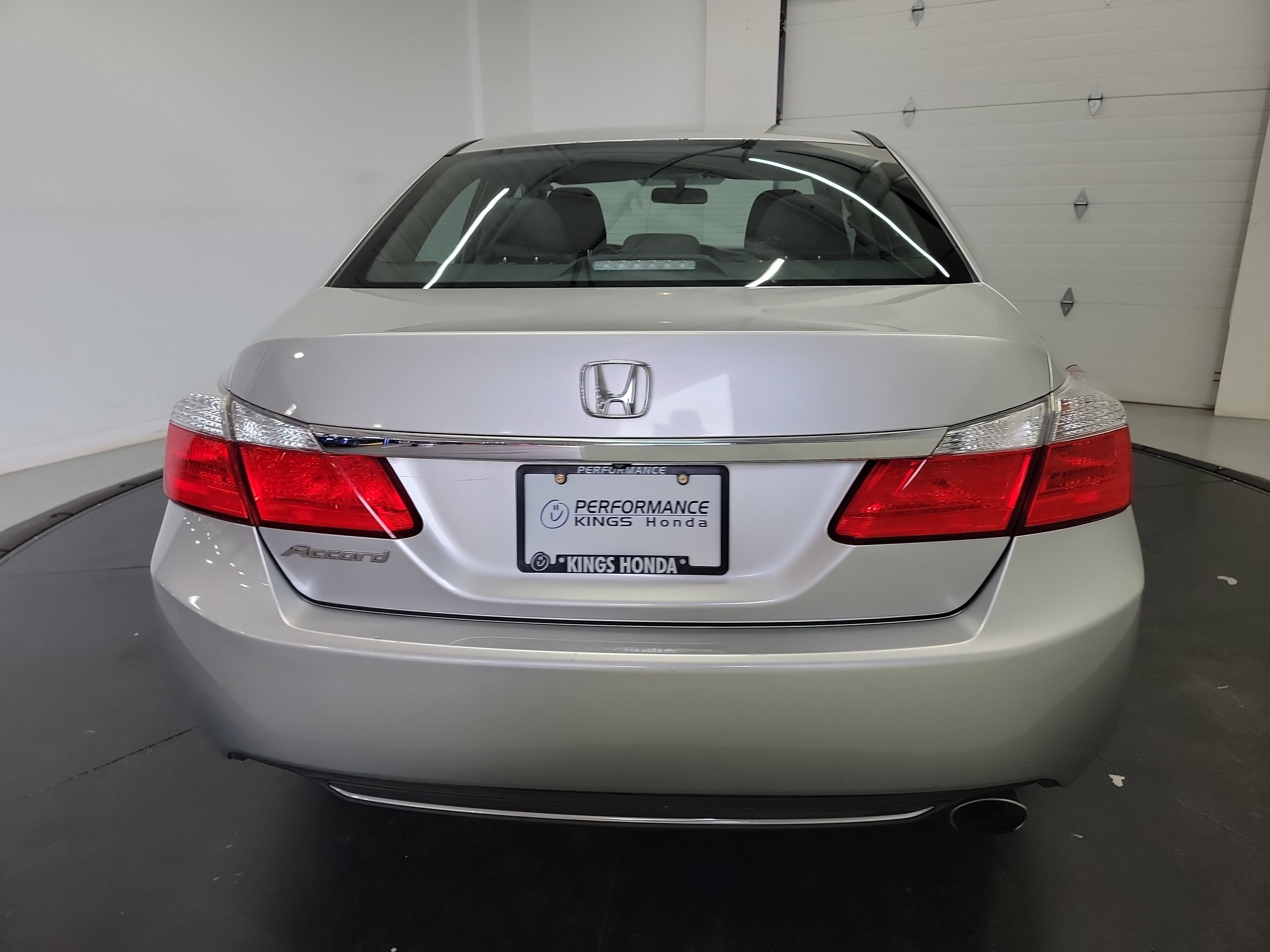 Used 2015 Honda Accord EX image 8