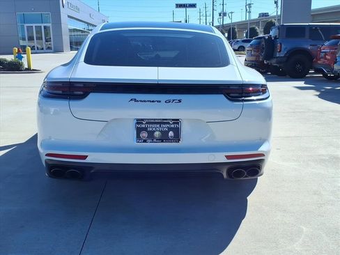 Used 2020 Porsche Panamera GTS image 12