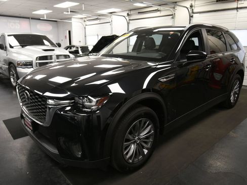 Used 2025 MAZDA CX-90 3.3 Turbo w/ Select Package AWD/4WD image 3