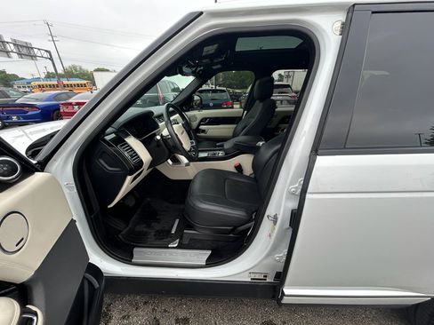 Used 2019 Land Rover Range Rover HSE AWD/4WD image 8