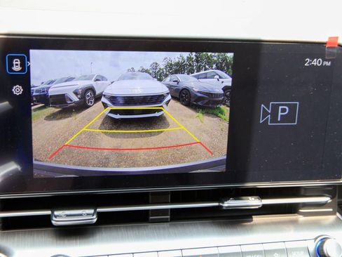 New 2026 Hyundai Kona SEL Premium FWD image 4