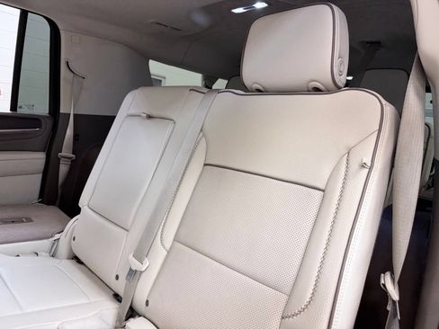 Used 2023 GMC Yukon XL Denali w/ LPO, Floor Liner Package AWD/4WD image 23