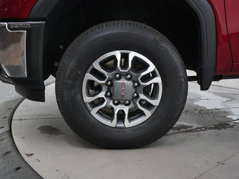 Used 2024 GMC Sierra 2500 SLT w/ SLT Convenience Package AWD/4WD image 31