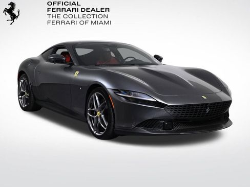 Certified 2022 Ferrari Roma RWD image 1