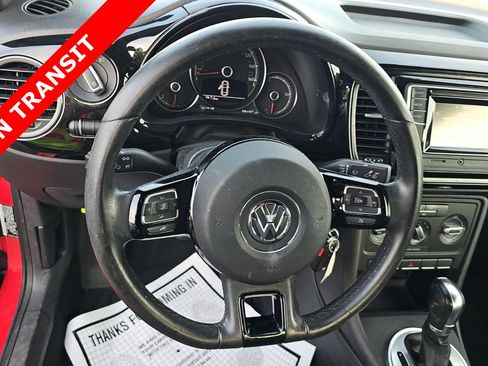 Used 2017 Volkswagen Beetle 1.8T Classic FWD image 6