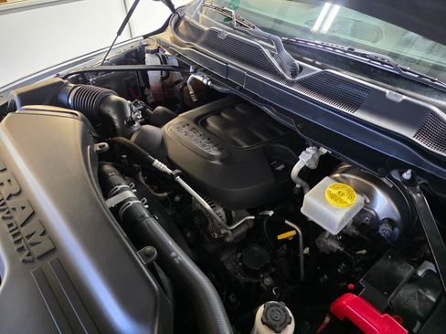 Used 2024 RAM 2500 Big Horn w/ Level 2 Equipment Group AWD/4WD image 45
