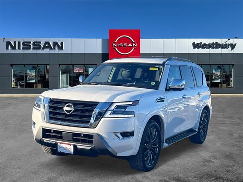 Used 2022 Nissan Armada Platinum w/ Captain's Chairs Package image 4