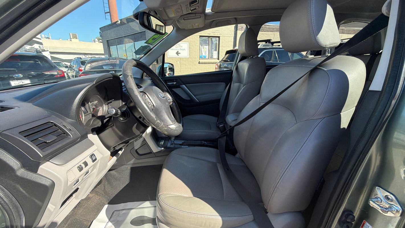 Used 2015 Subaru Forester 2.5i Limited AWD/4WD image 19