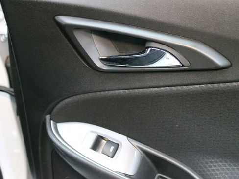 Used 2024 Chevrolet Malibu LT w/ Sport Edition FWD image 13