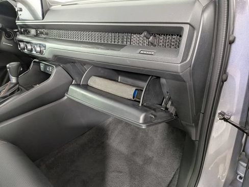 Used 2025 Honda CR-V Sport-L image 32