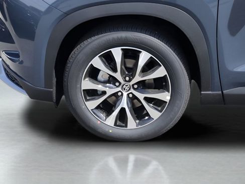New 2026 Toyota Grand Highlander AWD Hybrid image 6